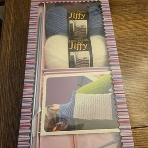 Lion Brand knit Scarf Craft